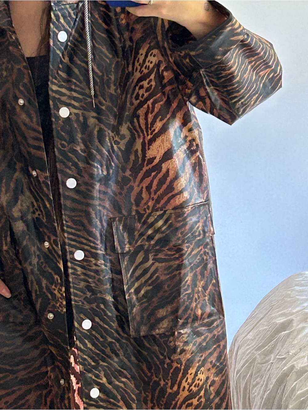 NOIZE animal print rain jacket - Picture 3 of 3